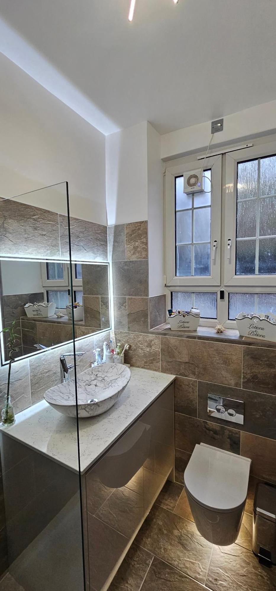Tower Bridge Spacious King Bedroom With Extra Large Windows London Bagian luar foto